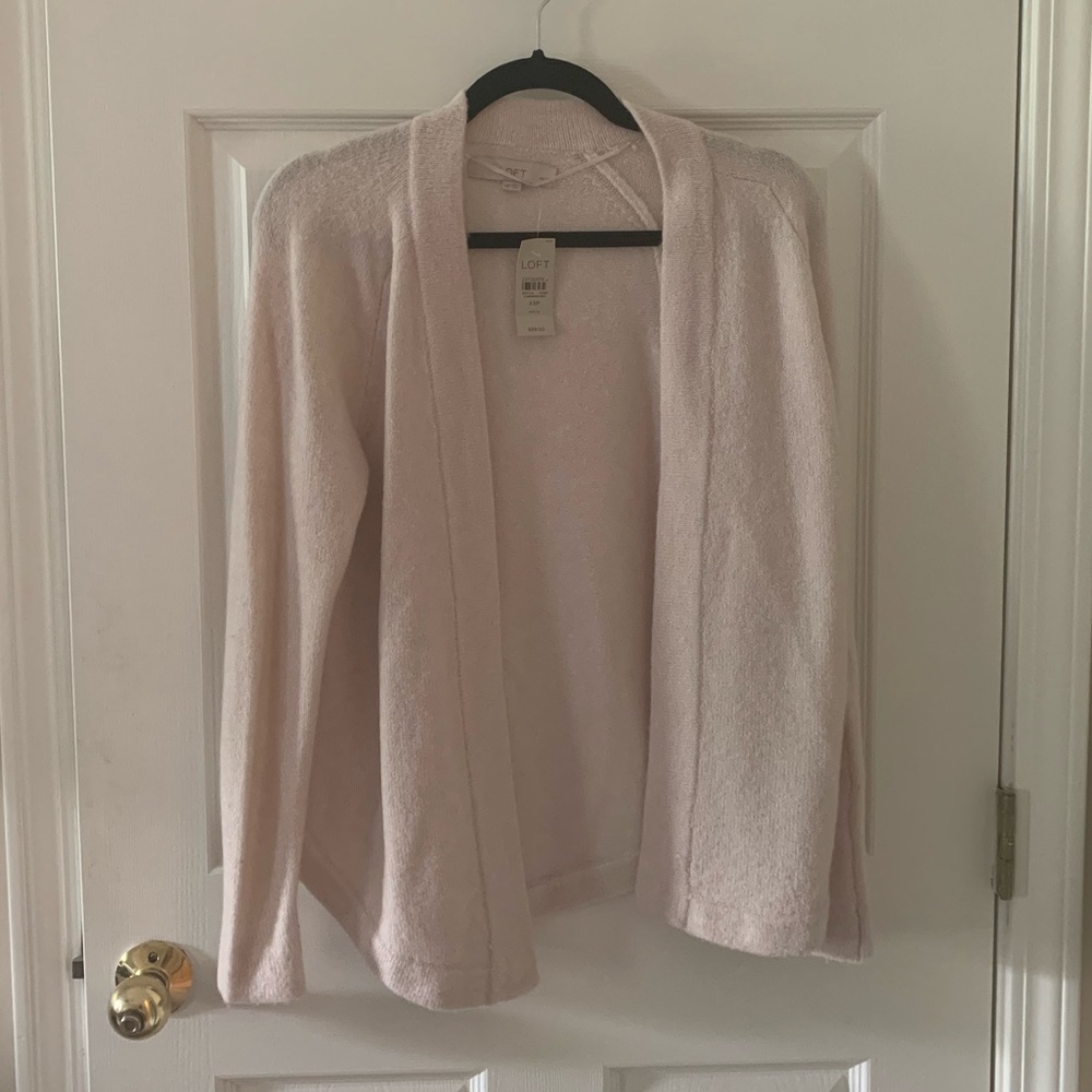 Cardigan sweater